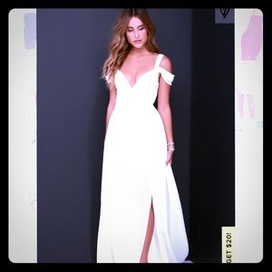 Lulu’s Ocean of Elegance Ivory Maxi dress